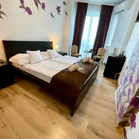 Modena Hotel