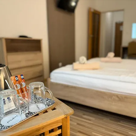 莫德纳酒店 酒店 3*