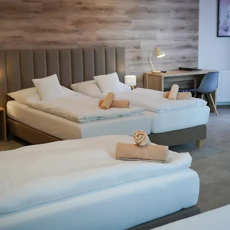 Modena Hotel Pressburg