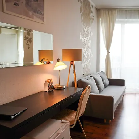 Modena Hotel 3*