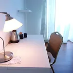 Modena 3*