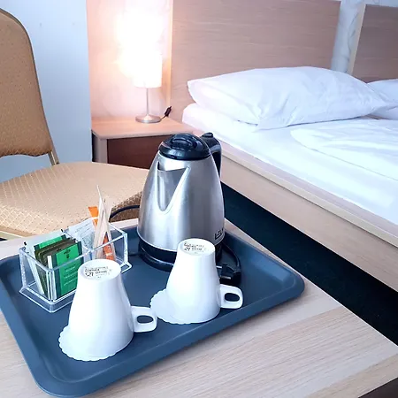 Modena 3* Братислава